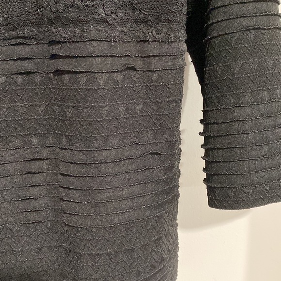 Karl Lagerfeld lace and ribbed 3/4 arm blouse - Picture 4 of 4